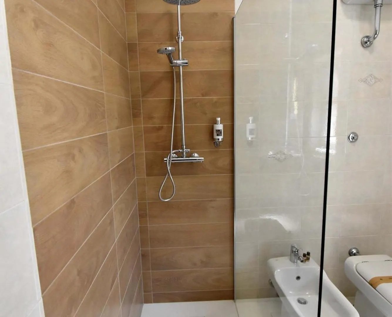 Dph Bari Apartments - Dei Mille Italy