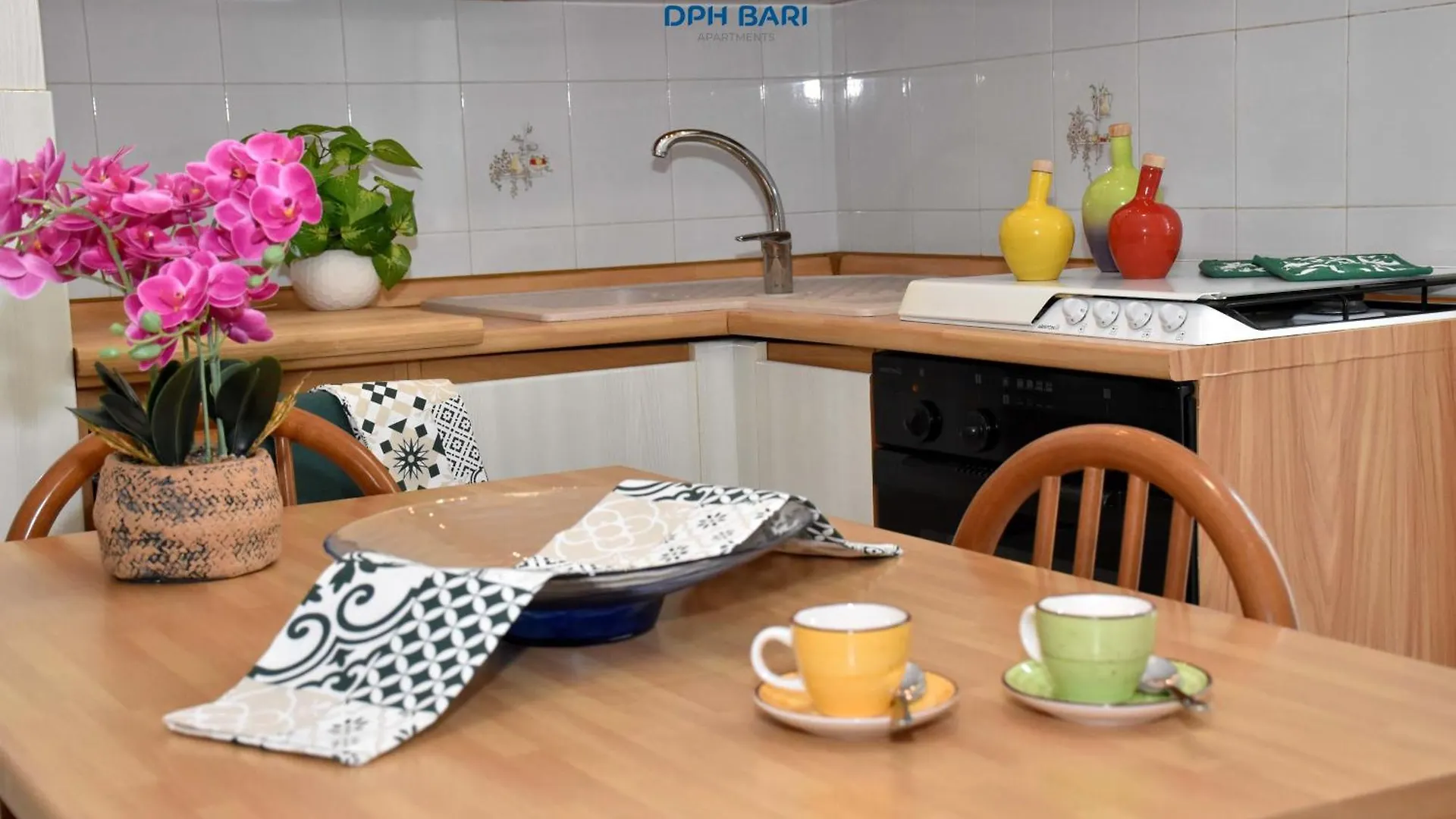 Dph Bari Apartments - Dei Mille Italy