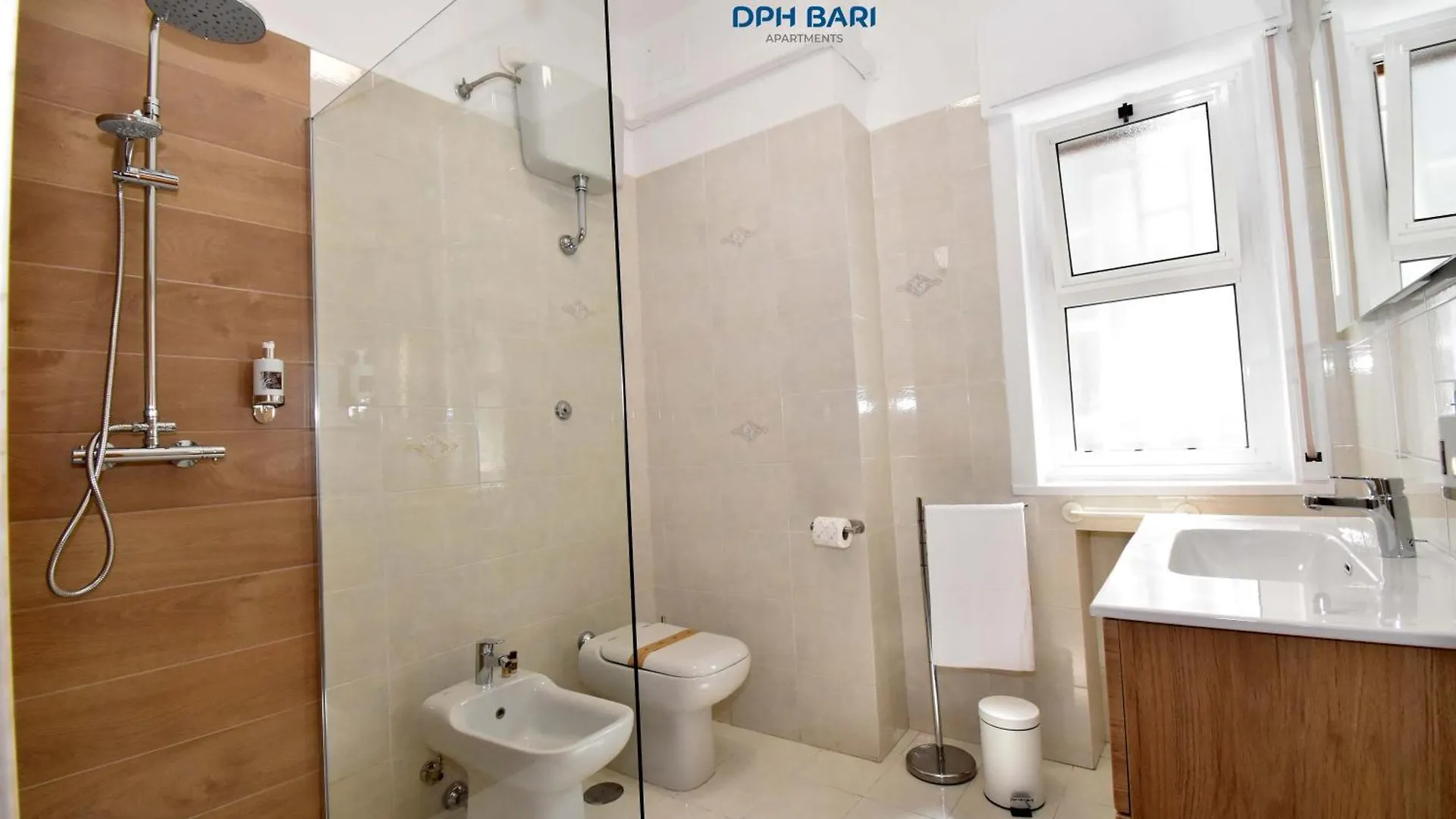 Dph Bari Apartments - Dei Mille Italy
